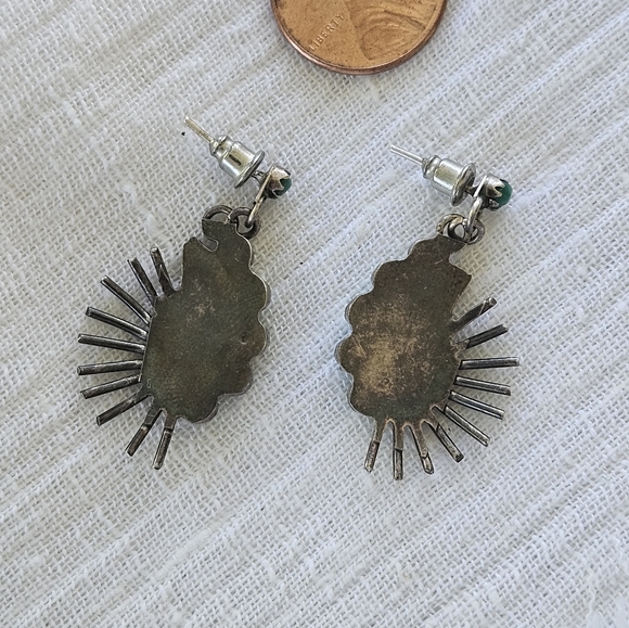 Vintage Zuni Sterling Silver & Turquoise Spur Earrings - Picture 5 of 6